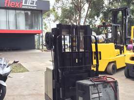 Crown 30WRTL102 Heavy Duty Walkie Reach Forklift Fully Refurbished & Repainted (Container Entry) - picture2' - Click to enlarge