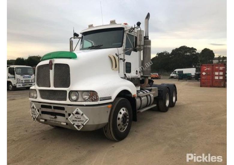 caption 2007 Kenworth T604