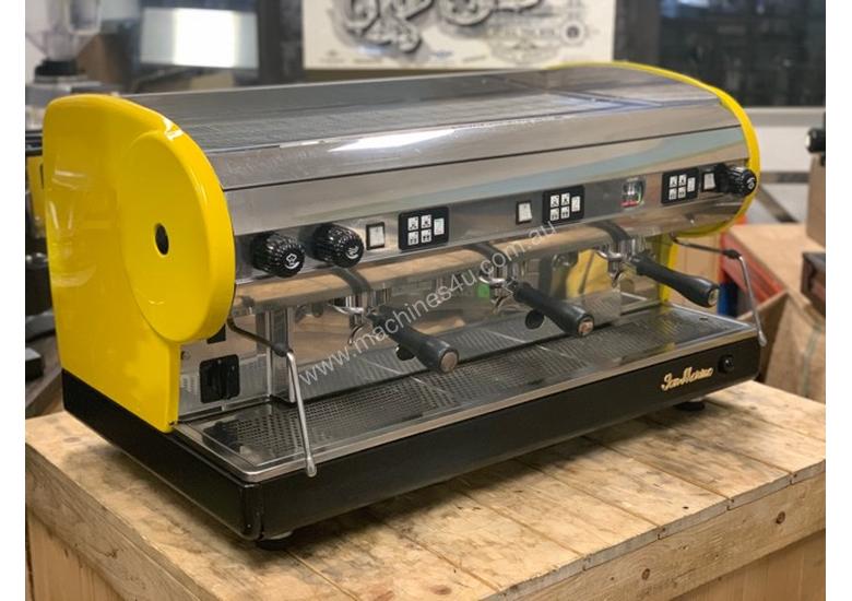 caption SAN MARINO LISA 3 GROUP YELLOW ESPRESSO COFFEE MACHINE