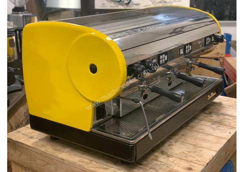 caption SAN MARINO LISA 3 GROUP YELLOW ESPRESSO COFFEE MACHINE