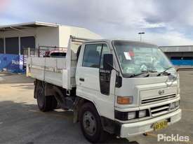 2005 Daihatsu Delta - picture0' - Click to enlarge