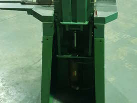 Orteguil OR-C-100 N Pneumatic Picture Framing Guillotine - picture1' - Click to enlarge