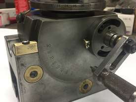 Turning tools, boring bars, inserts, chucks - picture0' - Click to enlarge