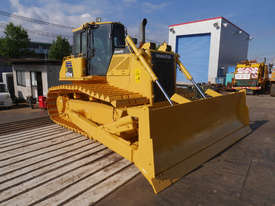 komatsu D65PX-16 Dozers DOZETC - picture0' - Click to enlarge