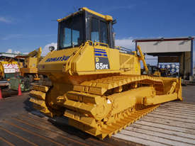 komatsu D65PX-16 Dozers DOZETC - picture2' - Click to enlarge