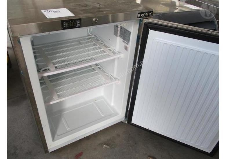 caption Bromic bar Freezer