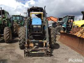 New Holland TS115 (4WD) - picture1' - Click to enlarge