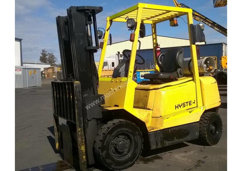 caption Used 2.5T Hyster LPG Forklift
