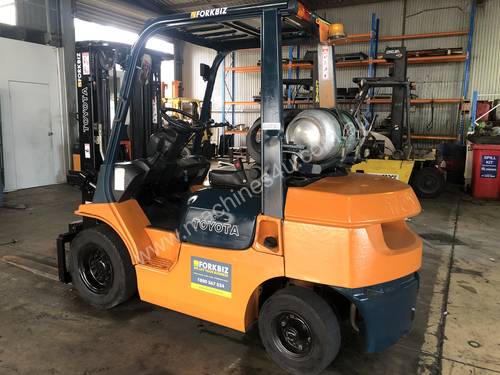 2.5T LPG Container Entry Forklift