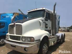 1999 Kenworth T604 - picture2' - Click to enlarge