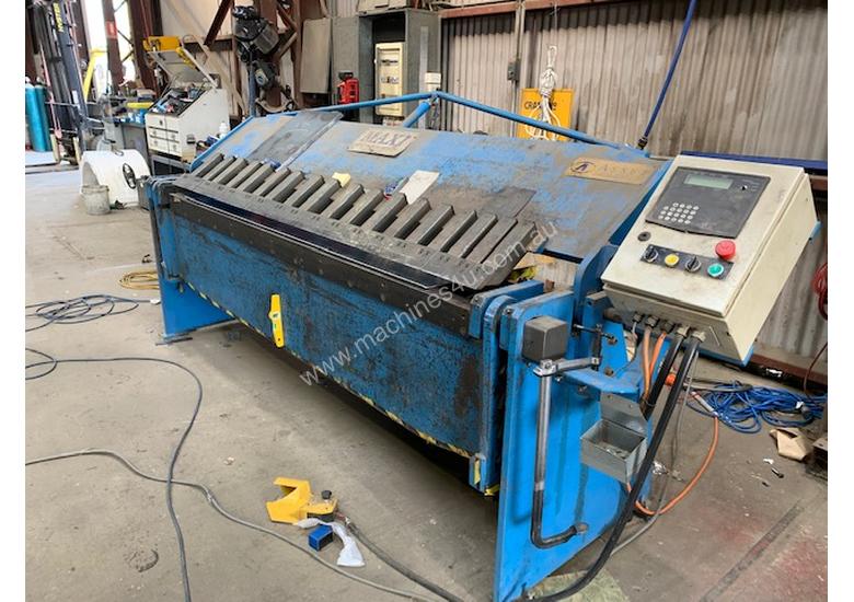 caption Available End Jan - Aussie Made 2500mm x 4mm NC Programmable Panbrake Folder