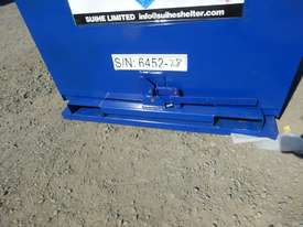 LOT # 0158  Unused Self Dumping Hopper Bin - picture2' - Click to enlarge