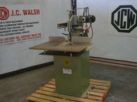 Large capacity radial arm saw - picture0' - Click to enlarge