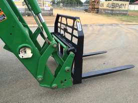 2500kg Tractor Pallet Forks - picture0' - Click to enlarge