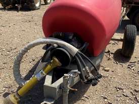 Silvan Supa Tuff Airblast Sprayer, 1000L capacity - picture2' - Click to enlarge