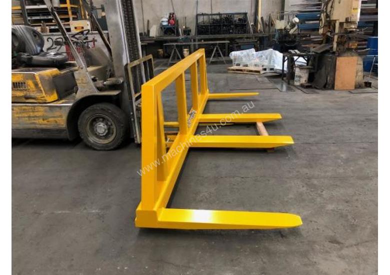 caption DHE-FS7-LG Forklift Spreader Load Guard – Safely Lift and Transport Extra Wide Loads up to 6.5T