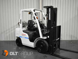 NIssan Unicarriers 2.5 Tonne Forklift LPG EFI Container Mast with Sideshift 2015 Series - picture2' - Click to enlarge