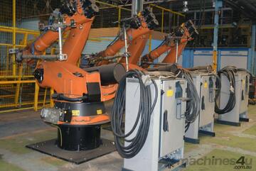 Kuka KR 120-2 P 2000 Robot System with Controller and teach pendant 3.5m Reach