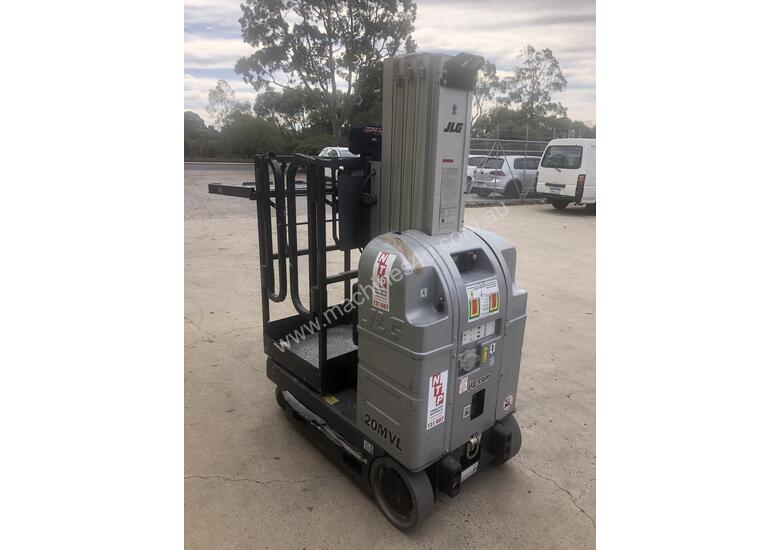 caption Stock Picker Scissor Lift 2016