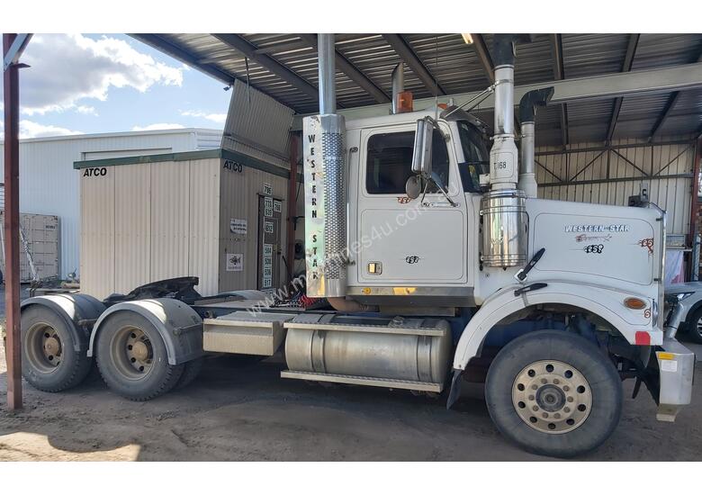caption 2008 Western Star 4800 Prime Mover