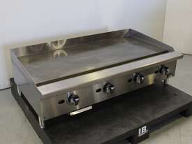AG Equipment AGGR-122-NG C/Top Griddle - picture0' - Click to enlarge