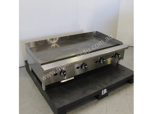 AG Equipment AGGR-122-NG C/Top Griddle