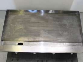 AG Equipment AGGR-122-NG C/Top Griddle - picture1' - Click to enlarge