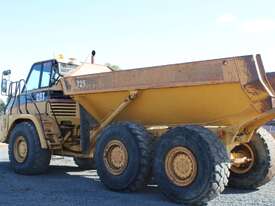 Caterpillar 725 Articulated Dump Truck - picture1' - Click to enlarge