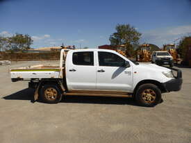 Toyota 2012 Hilux SR Dual Cab Ute - picture0' - Click to enlarge