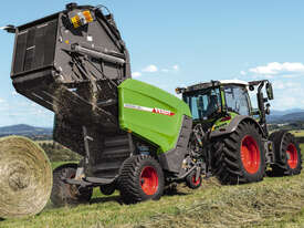 FENDT VARIABLE CHAMBER ROUND BALERS - picture0' - Click to enlarge