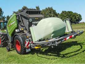 FENDT VARIABLE CHAMBER ROUND BALERS - picture1' - Click to enlarge