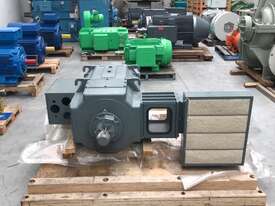315 kw 420 hp 1750 rpm 440 volt Foot Mount 315 frame DC Electric Motor Yaskawa Type GBDR-K unused - picture0' - Click to enlarge