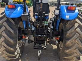 2015 New Holland TD80 4RM Utility Tractors - picture1' - Click to enlarge