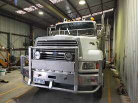 ford l9000 aeromax - picture0' - Click to enlarge