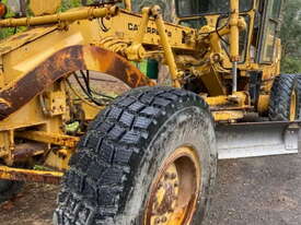 Caterpillar 130G grader - picture1' - Click to enlarge