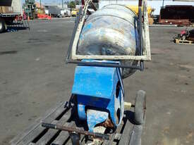 ELECTRIC CEMENT MIXER - picture0' - Click to enlarge