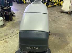 Refurbished SC800 Walk Behind Scrubber - picture2' - Click to enlarge