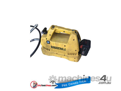 Enerpac 28 Volt Cordless Hydraulic Pump Porta Power Battery & Charger 10000 PSI XC1202M - Used