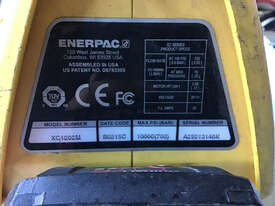 Enerpac 28 Volt Cordless Hydraulic Pump Porta Power Battery & Charger 10000 PSI XC1202M - Used - picture2' - Click to enlarge