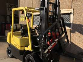 Forklift with rotator  - picture1' - Click to enlarge