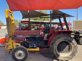 CASE IH 485 2WD Tractor - picture1' - Click to enlarge