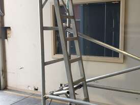 Mobile Aluminium Scaffold - picture1' - Click to enlarge