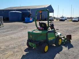 John Deere 1445 Series II - picture2' - Click to enlarge