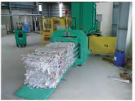 Automatic Horizontal Baler  - picture0' - Click to enlarge