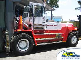 SVETRUCK 25 120 45 - Hire - picture1' - Click to enlarge