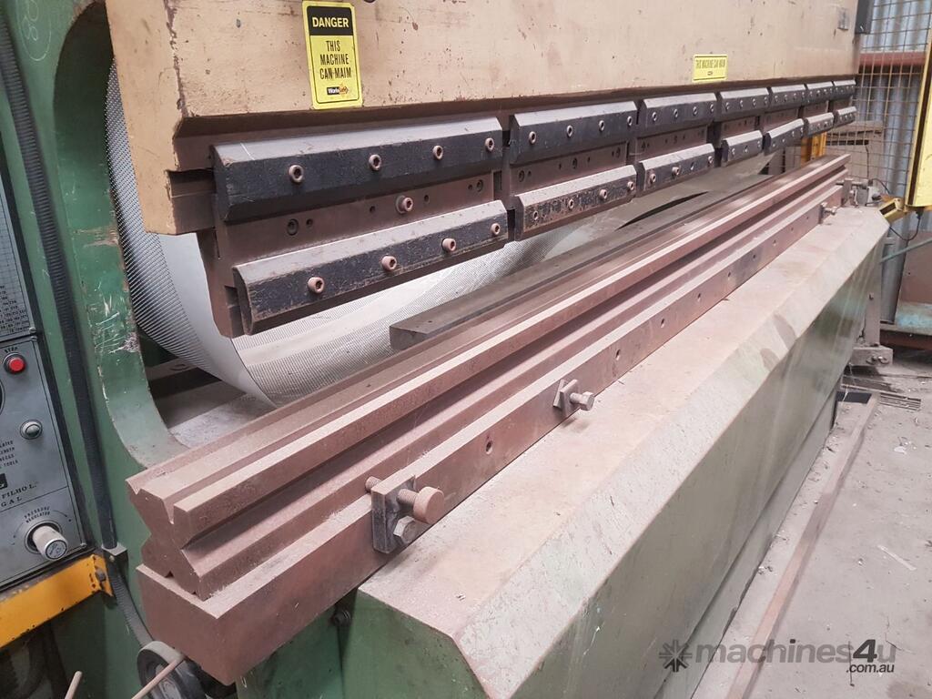 Used guilfil Guifil press brake CNC Press Brakes in MORDIALLOC, VIC