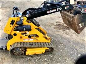 Boxer 320 Mini-Skid Steer - picture2' - Click to enlarge
