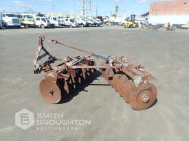 3 POINT LINKAGE 16 DISC OFFSET PLOUGH - picture0' - Click to enlarge