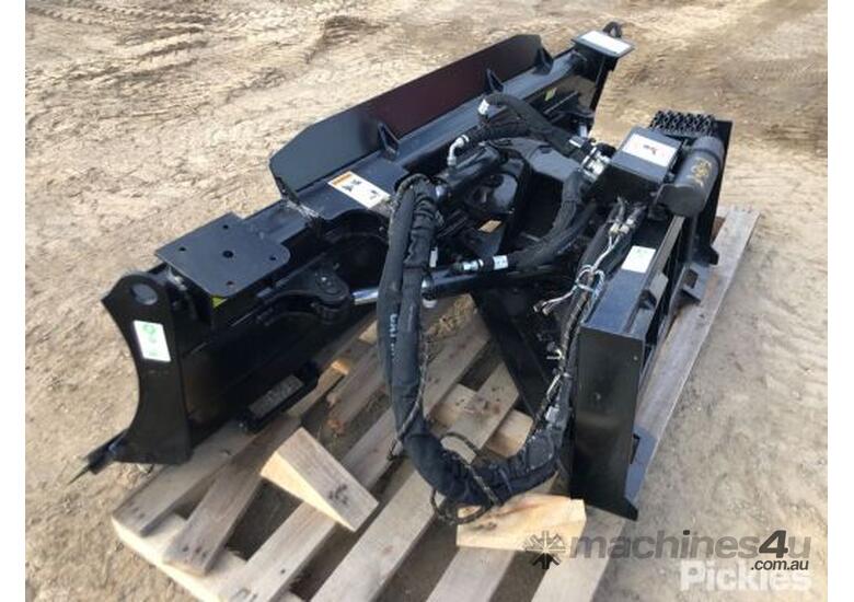 Used Caterpillar 2019 2300mm CAT 6 Way Dozer Blade Attachment Weight