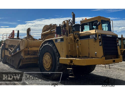 Caterpillar 637G Scraper